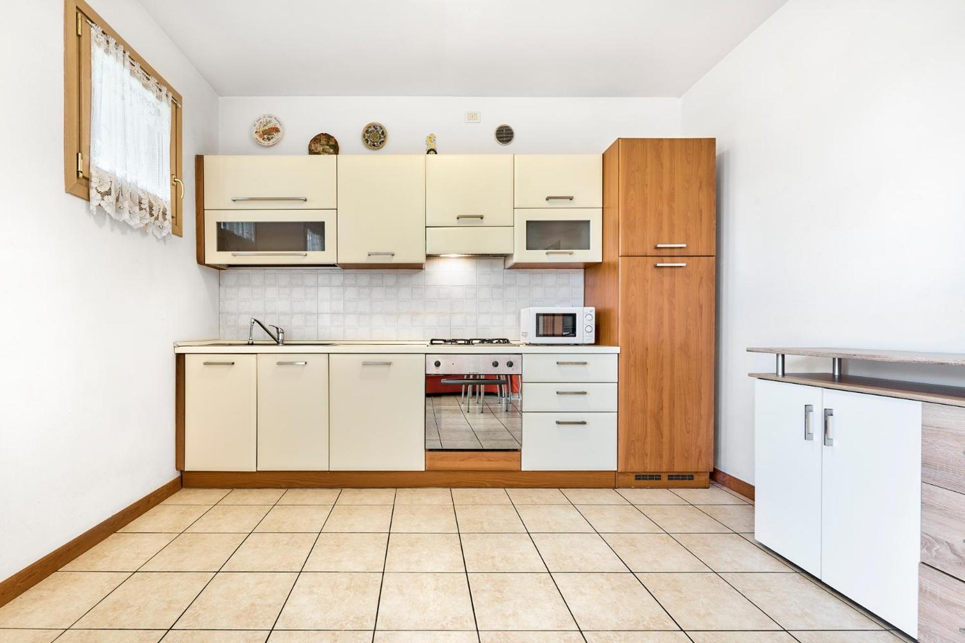 Flowers House - Host Solution * Lido di Jesolo