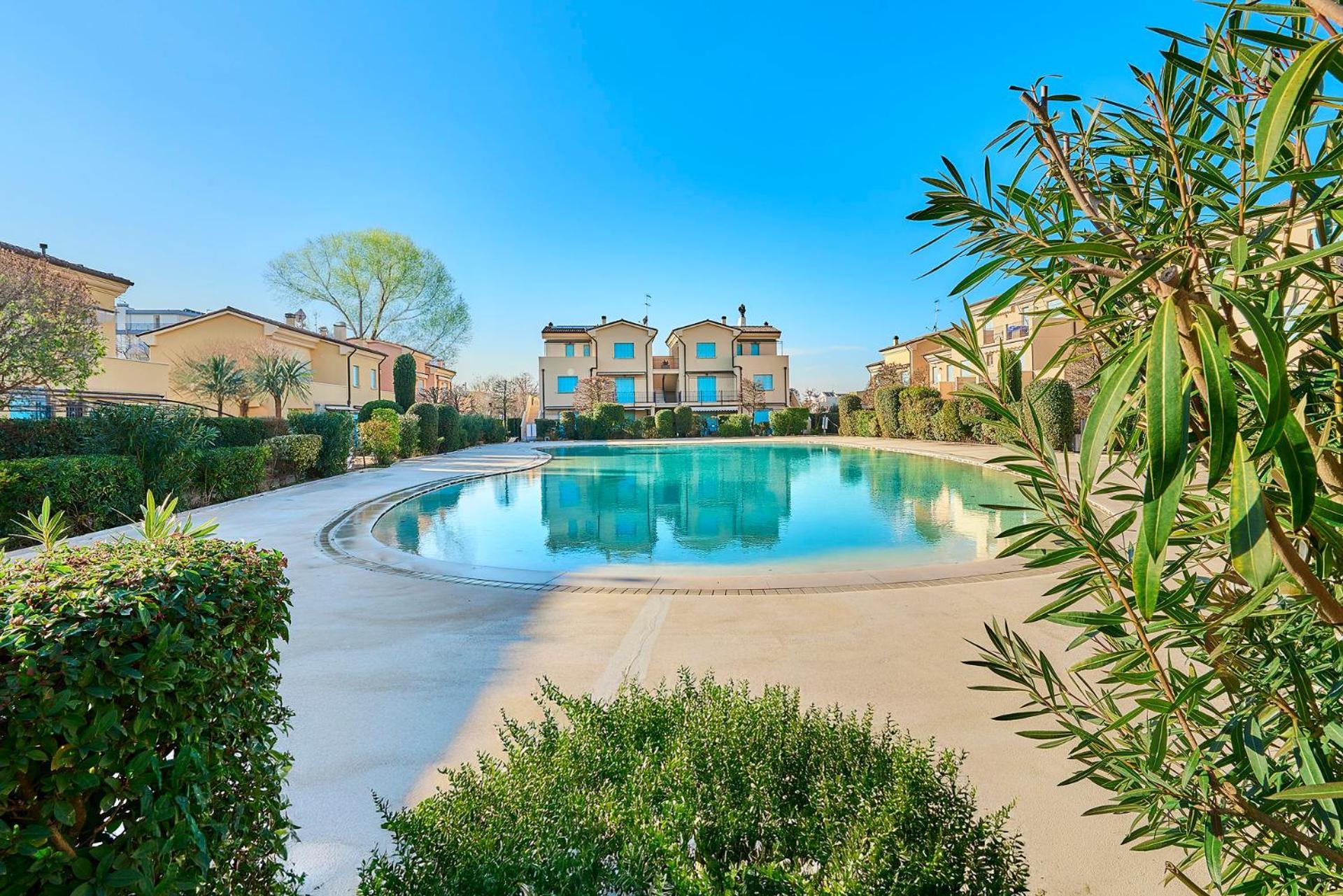 Flowers House - Host Solution * Lido di Jesolo