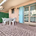 Apartment Flowers House - Host Solution *