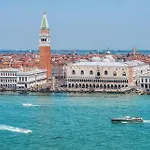 Jesolo Flowers Beach House - Host Solution