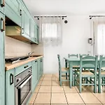 Apartment Flowers House - Host Solution Lido di Jesolo