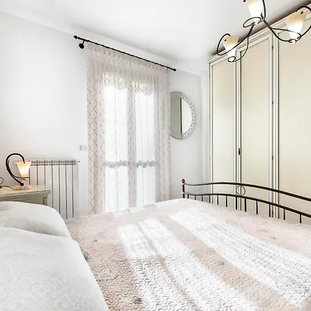 Appartamento Flowers House - Host Solution